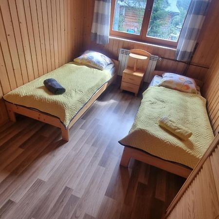 Affittacamere Pod Grusza Dzianisz Esterno foto