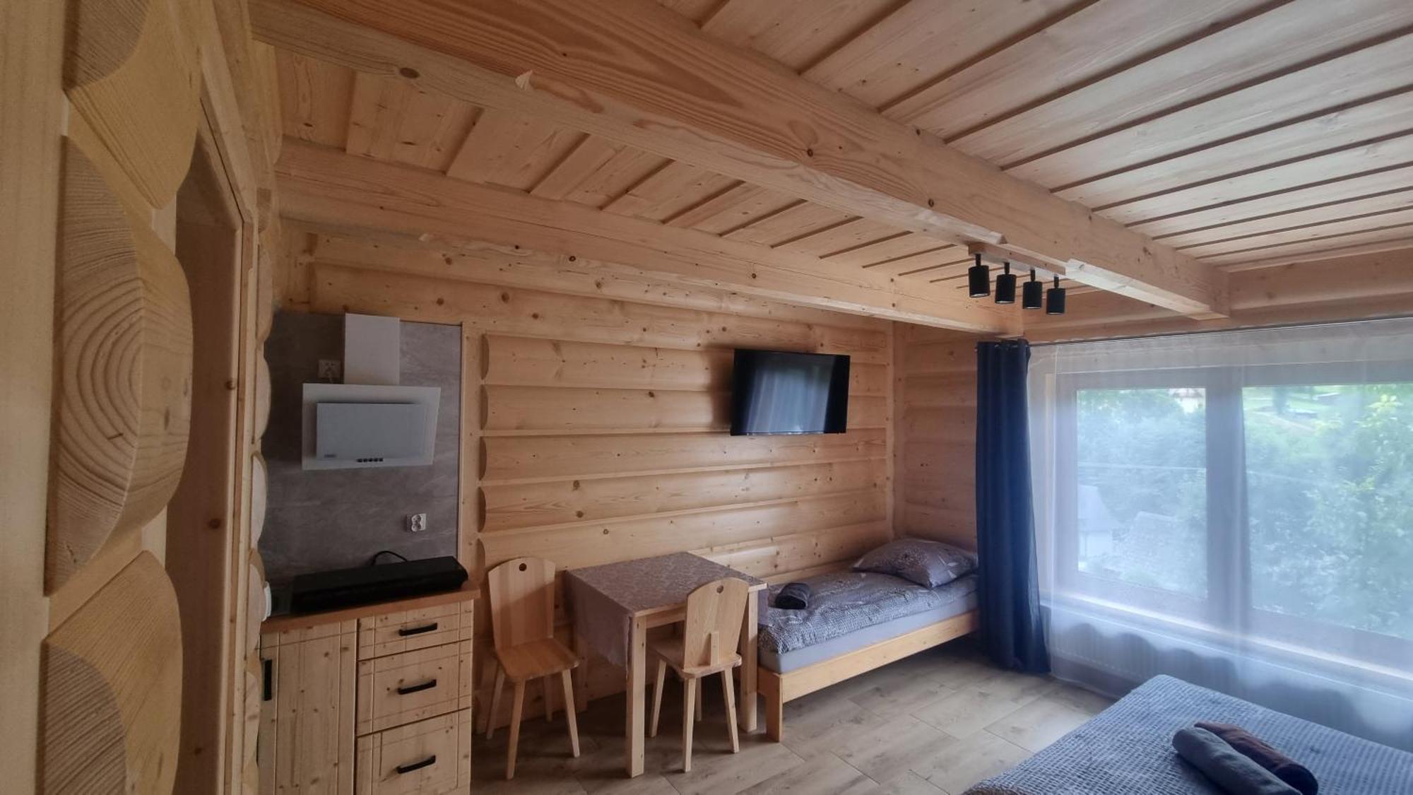 Affittacamere Pod Grusza Dzianisz Esterno foto