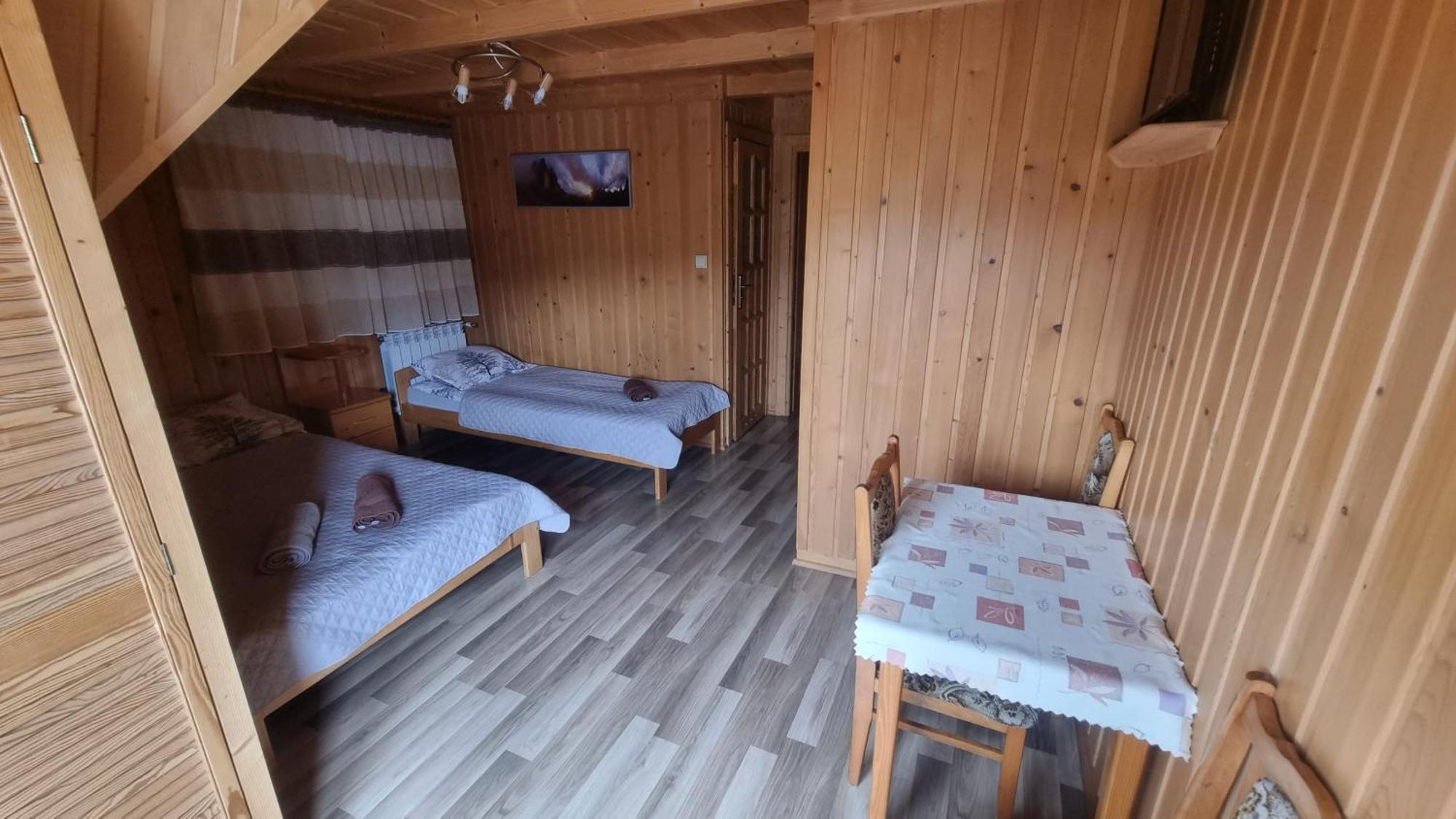 Affittacamere Pod Grusza Dzianisz Esterno foto
